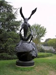 423936152 National Sculpture Garden, Rabbit Thinker (Barry Flanagan), front